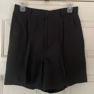 Linen shorts